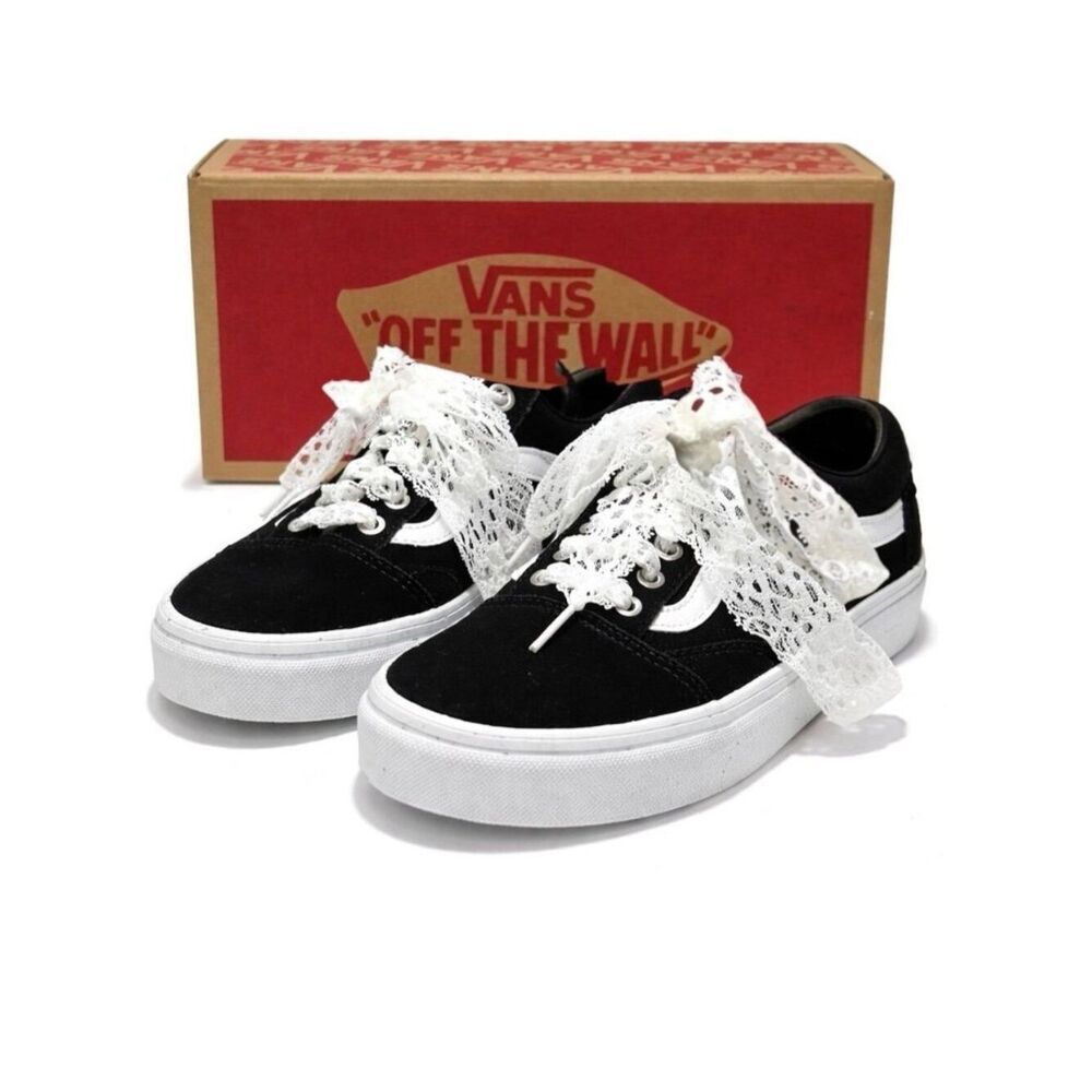 Vans Old Skool Pop Lace Black Women’s 6 Men’s 4.5 Lace Skate Shoes VN00E6WCJK